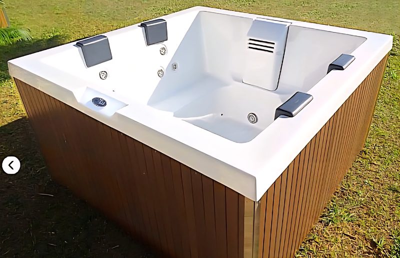 Spa Jacuzzi J-170 4 pessoas